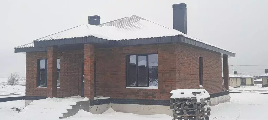 Коттедж в Башкортостан, Уфимский район, Жуковский сельсовет, д. ... - Фото 1