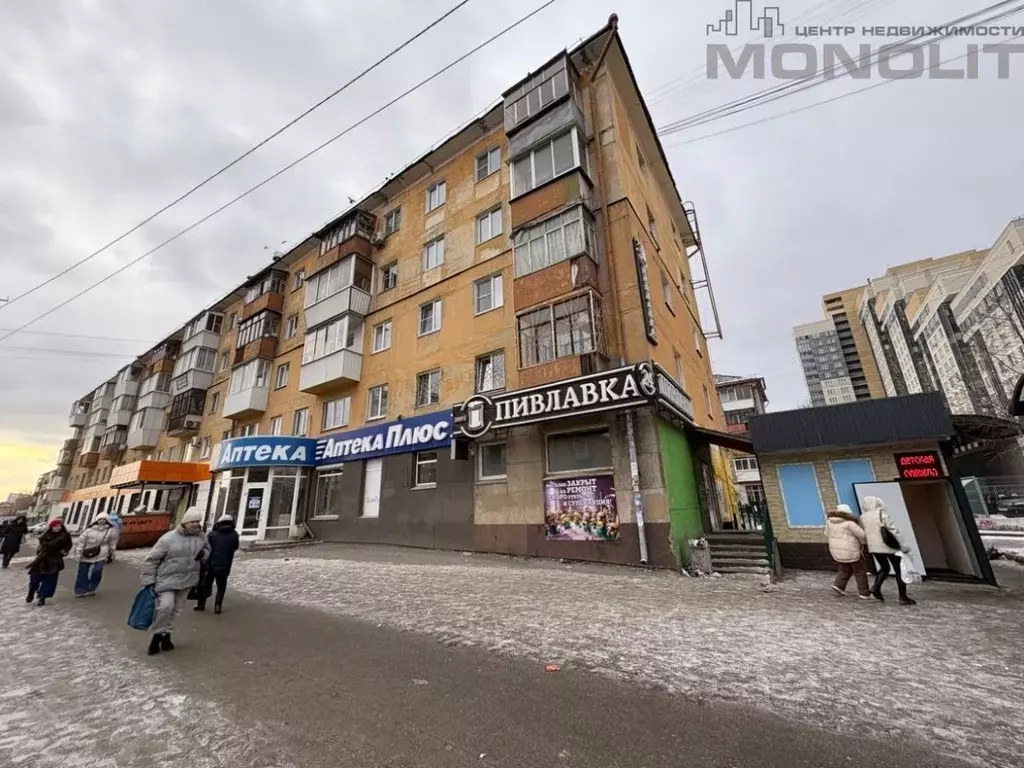 Торговая площадь в Свердловская область, Екатеринбург просп. ... - Фото 0