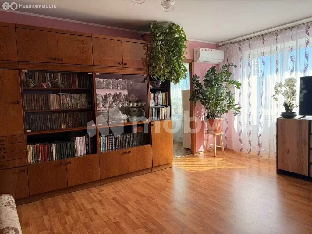 2-комнатная квартира: Калининград, Ленинский проспект, 40А (45.6 м) - Фото 1