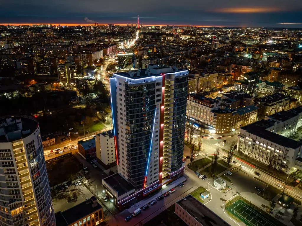 Продаётся 4-к квартира, 144.8 м - Фото 1