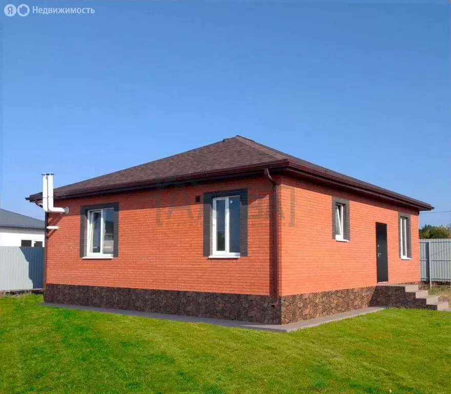 Дом в Мясниковский район, село Чалтырь (97 м) - Фото 2