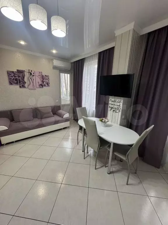 1-к. квартира, 39 м, 2/4 эт. - Фото 1