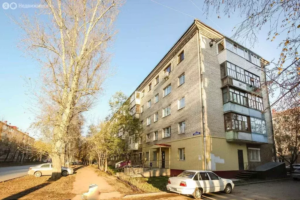 3-комнатная квартира: Тюмень, Тульская улица, 2 (61.5 м) - Фото 1