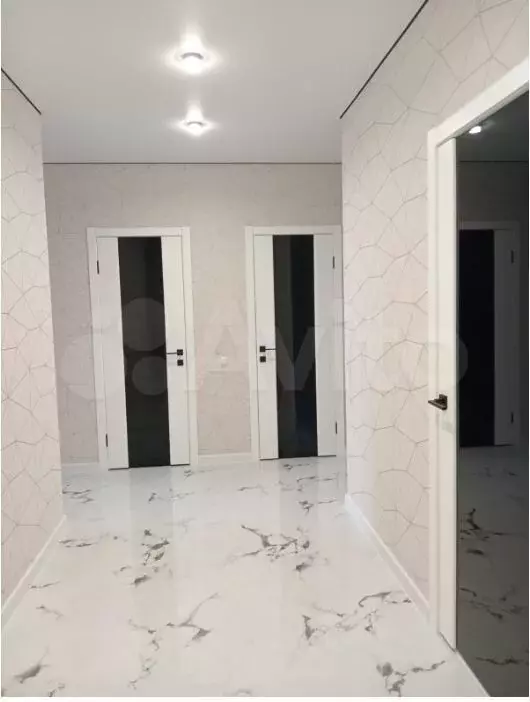2-к. квартира, 60 м, 8/17 эт. - Фото 1