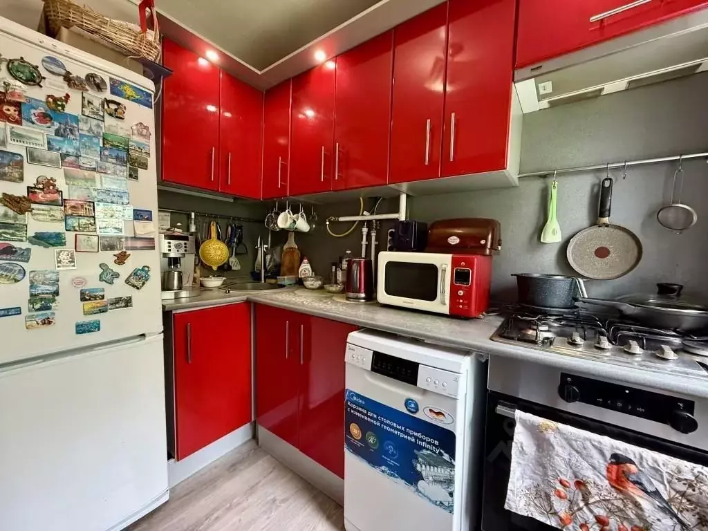 2-к кв. Тульская область, Новогуровский рп ул. Железнодорожная, 28 ... - Фото 1