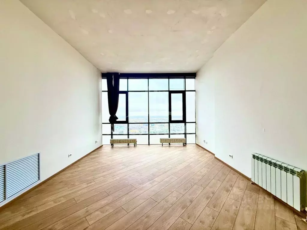 3-к кв. Брянская область, Брянск ул. Дуки, 54 (304.6 м) - Фото 1