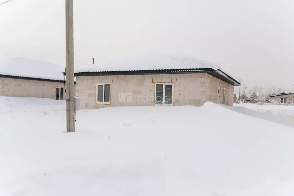 Дом в Алтайский край, Первомайский район, пос. Новый ул. Титова, 57 ... - Фото 1