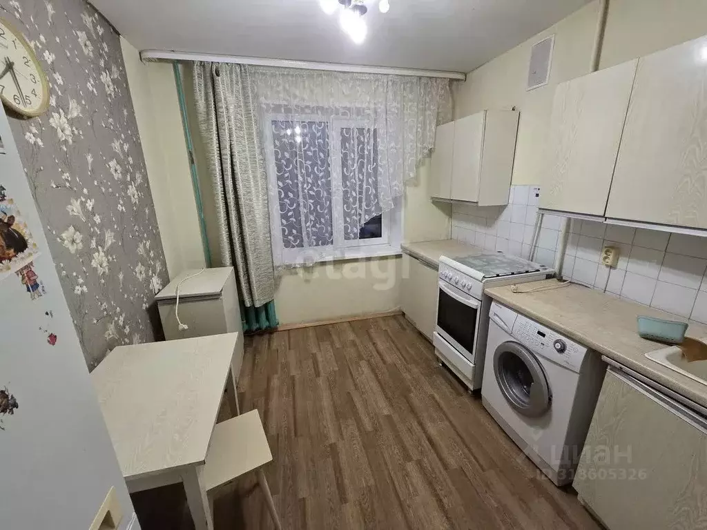 2-к кв. Башкортостан, Уфа Российская ул., 39 (50.1 м) - Фото 0