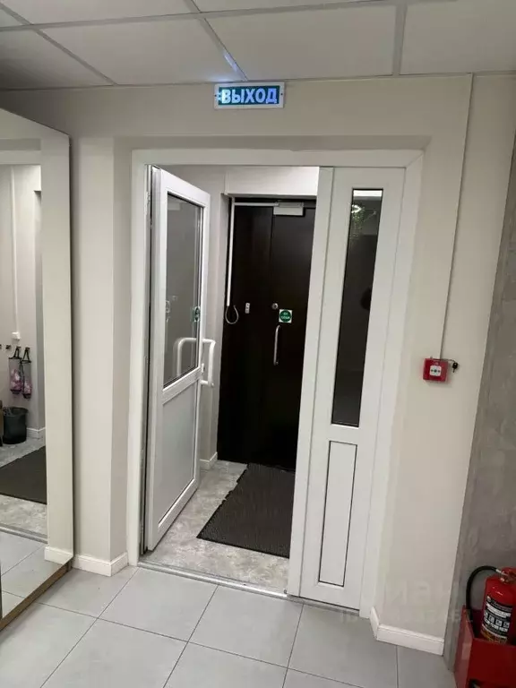 Помещение свободного назначения в Москва Рождественская ул., 21к1 (69 ... - Фото 1