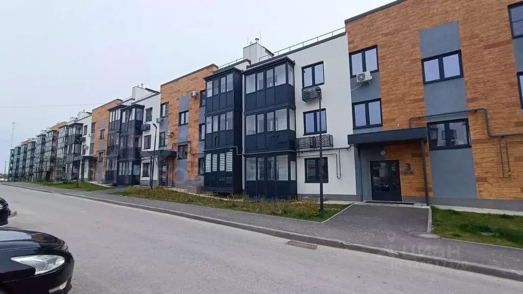 3-к кв. Волгоградская область, Волгоград ул. Химина, 8В (74.6 м) - Фото 2