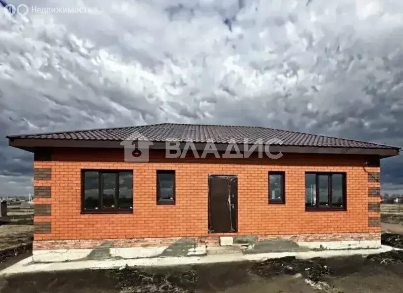 Дом в село Бессоновка, Сурская улица, 131А (100 м) - Фото 1