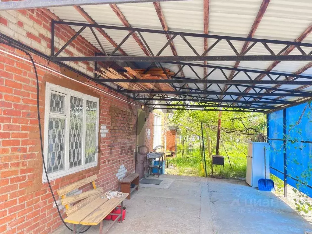 Дом в Краснодарский край, Апшеронск ул. Белинского (130 м) - Фото 2