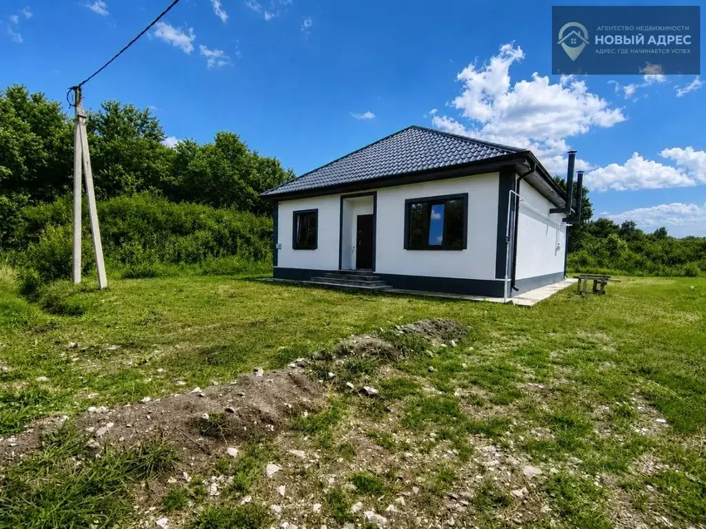 Дом в Краснодарский край, Крымск ул. Замулы (110 м) - Фото 1