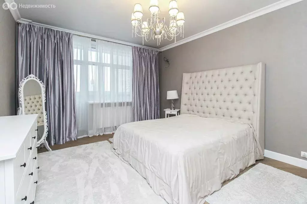 3-комнатная квартира: Тюмень, улица Малыгина, 90 (123 м) - Фото 1