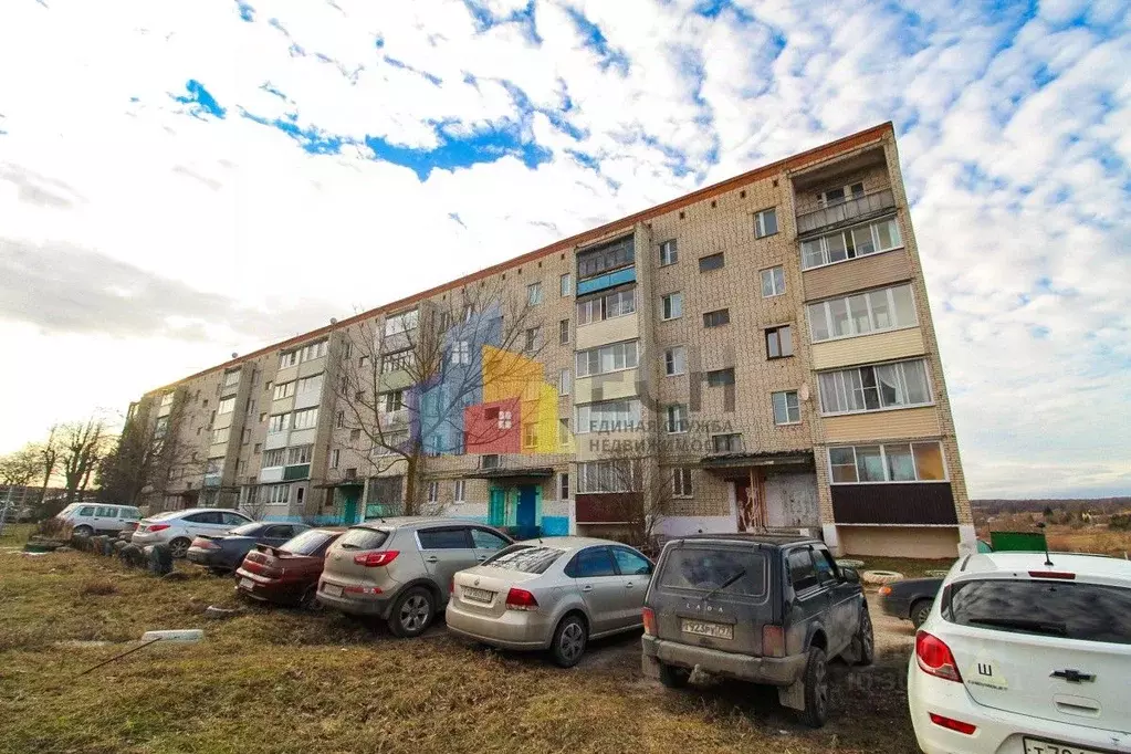 3-к кв. Тульская область, Новогуровский рп ул. Мира, 10 (58.7 м) - Фото 0