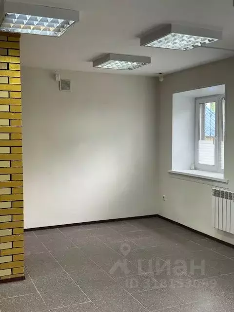 Торговая площадь в Томская область, Томск ул. Елизаровых, 45 (60 м) - Фото 0