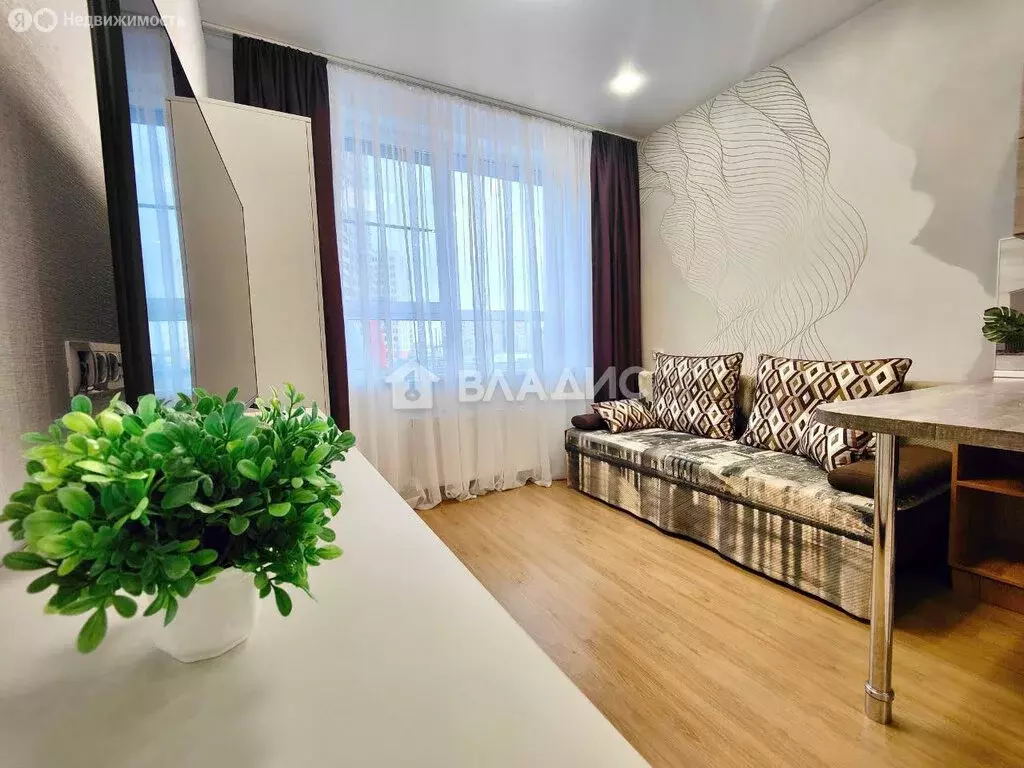 Квартира-студия: Калуга, улица 65 лет Победы, 21 (26.1 м) - Фото 2