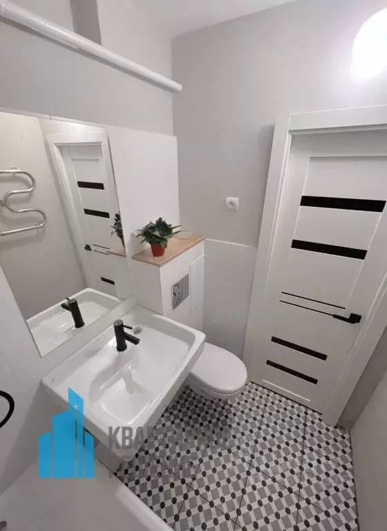 1-к кв. Омская область, Омск Нефтезаводская ул., 32 (30.8 м) - Фото 1