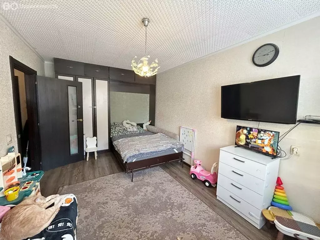 1-комнатная квартира: Лобня, улица Чкалова, 17 (29 м) - Фото 1