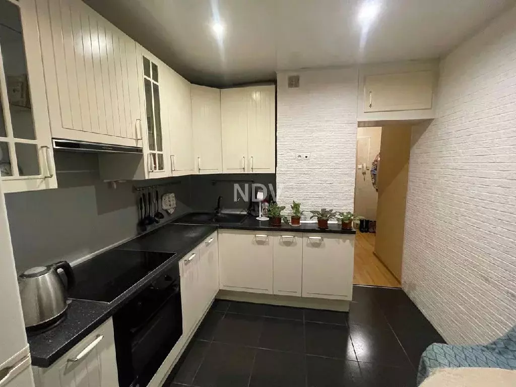 Продается 1-комнатная квартира - Фото 1