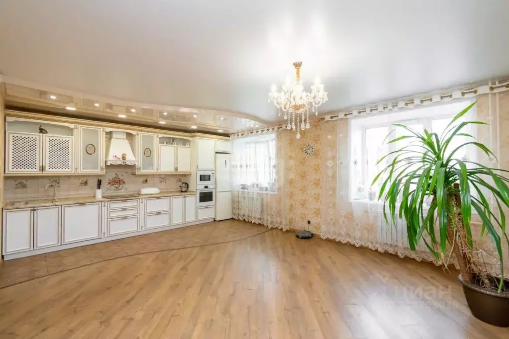 4-к кв. Забайкальский край, Чита ул. Курнатовского, 8 (152.9 м) - Фото 1