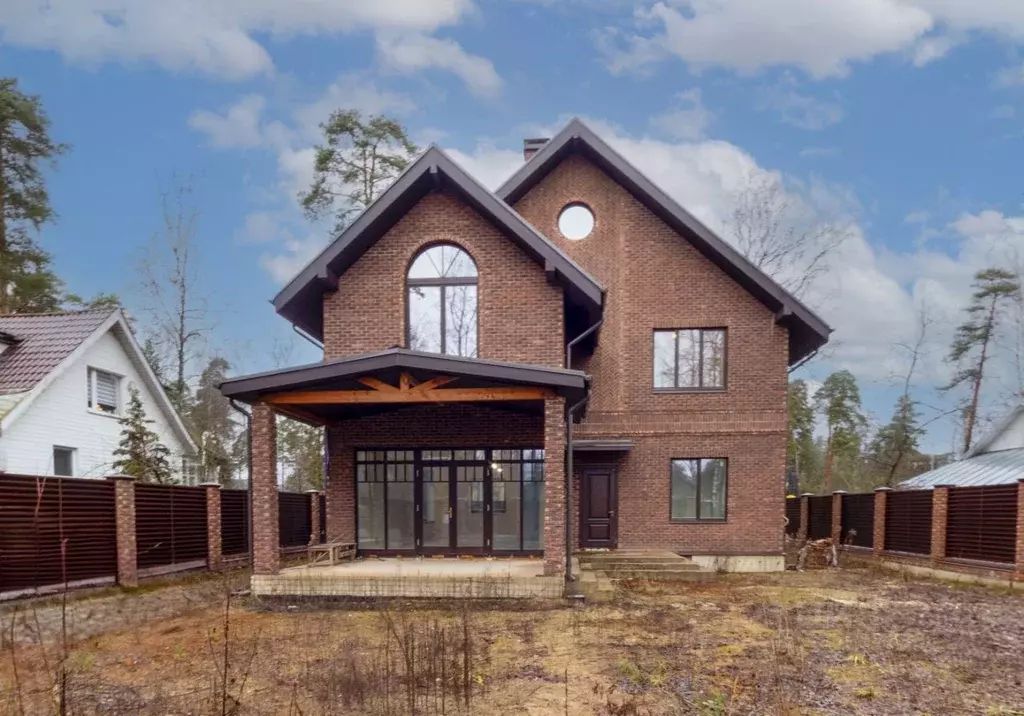 Дом в Санкт-Петербург Поселок Лисий НОС, ул. Холмистая, 52 (272 м) - Фото 1