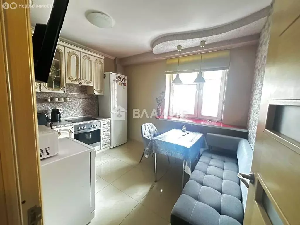 2-комнатная квартира: деревня Щемилово, улица Орлова, 2 (50 м) - Фото 1