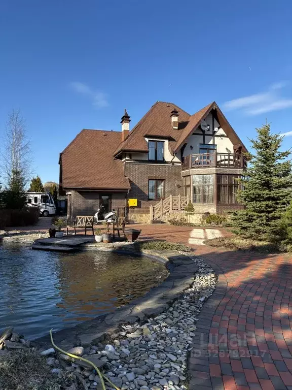 Дом в Ленинградская область, Гатчинский муниципальный округ, д. Нижняя ... - Фото 1