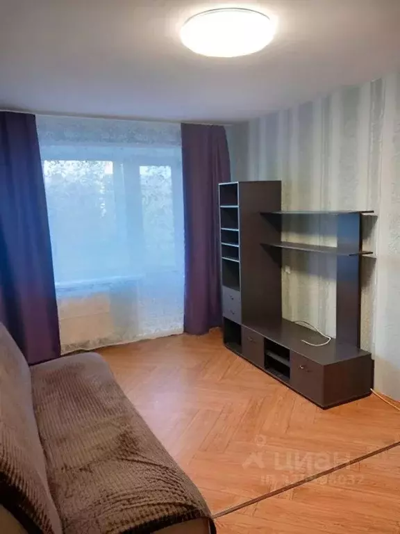 1-к кв. Красноярский край, Красноярск ул. Менжинского, 9а (33.0 м) - Фото 1