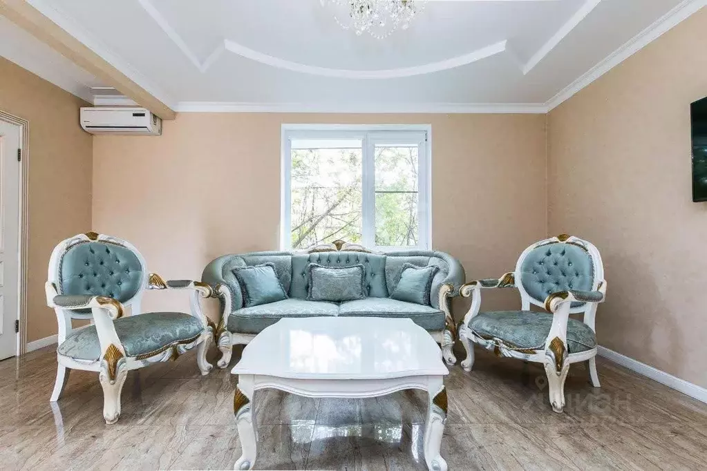 Дом в Адыгея, Тахтамукайский район, Яблоновский пгт Кубанская ул., ... - Фото 2