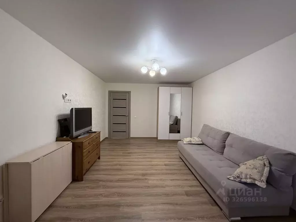 2-к кв. Татарстан, Казань ул. Зур Урам, 1Кк5 (56.0 м) - Фото 1