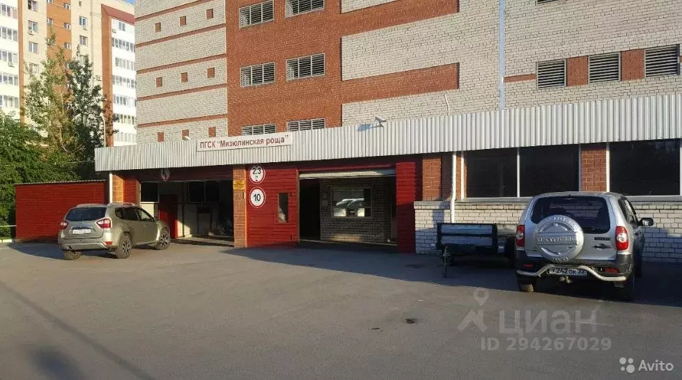 Гараж в Алтайский край, Барнаул ул. Антона Петрова, 249Б (20 м) - Фото 1