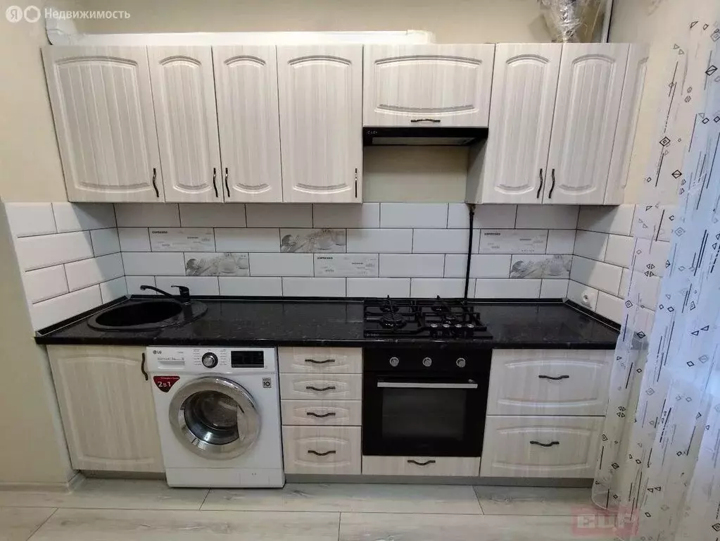 3-комнатная квартира: Новороссийск, Малоземельская улица, 1 (62 м) - Фото 1