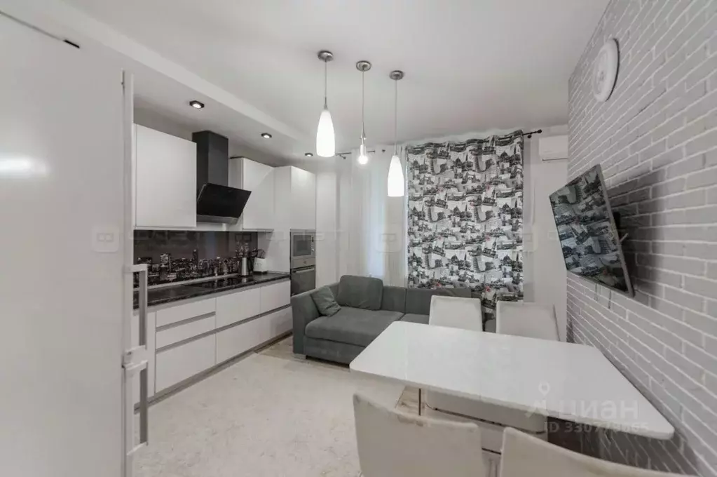 2-к кв. Татарстан, Казань ул. Юлиуса Фучика, 88 (67.0 м) - Фото 1