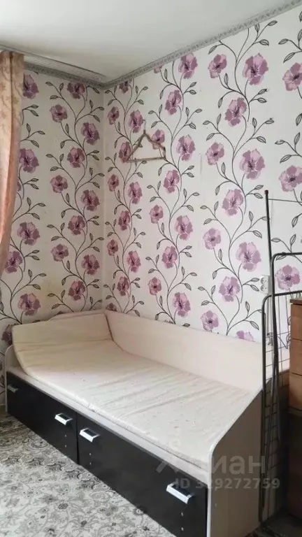 Комната Свердловская область, Екатеринбург ул. Самолетная, 43 (13.0 м) - Фото 1