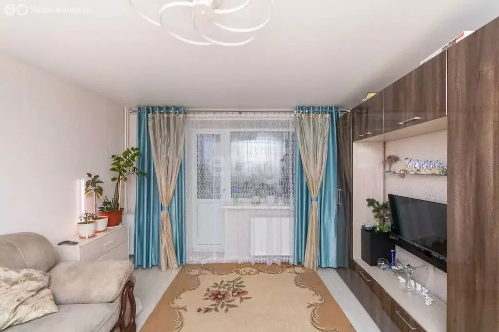 3-комнатная квартира: Ишим, улица Свердлова, 39 (62 м) - Фото 1
