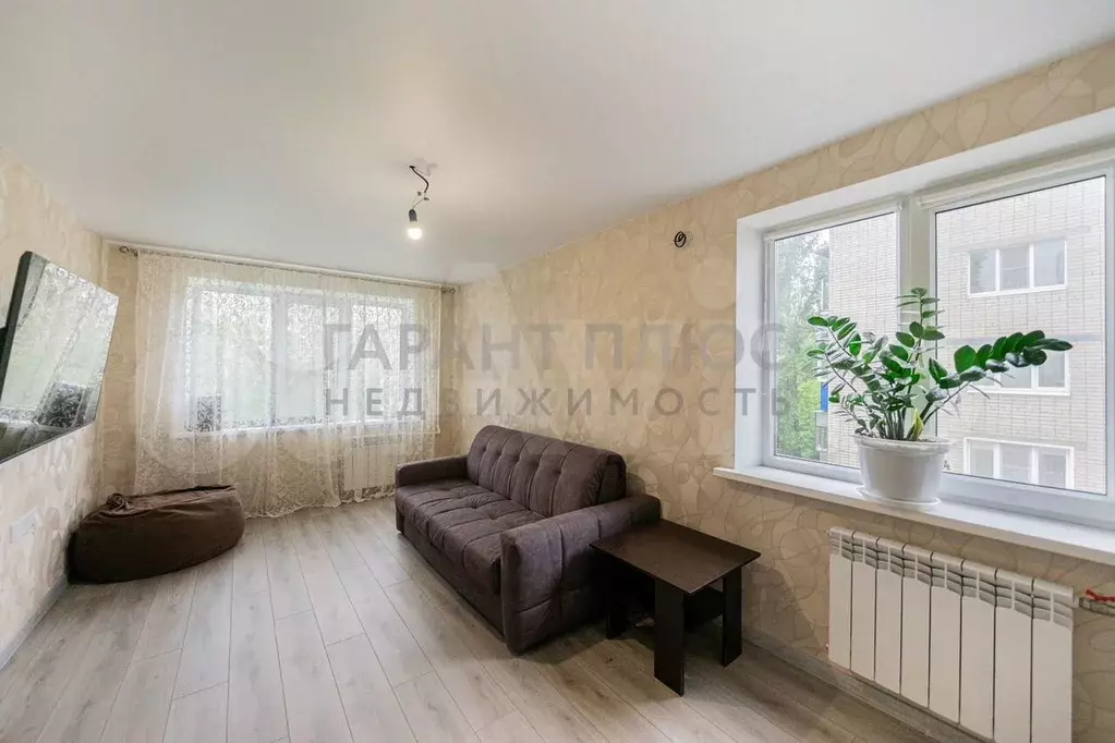 2-к. квартира, 49 м, 4/5 эт. - Фото 0