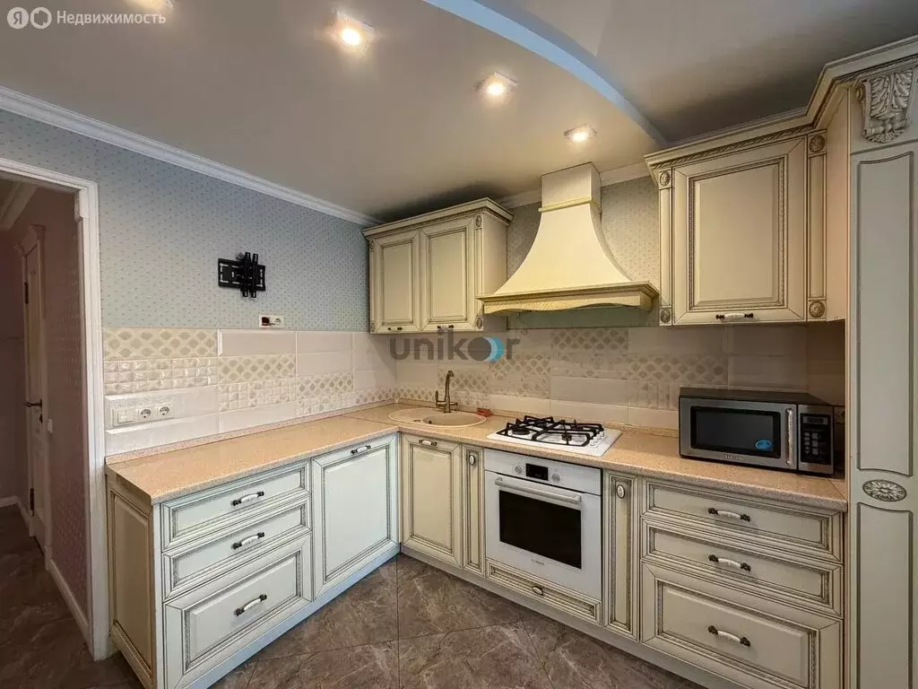 2-комнатная квартира: Брянск, улица Романа Брянского, 6 (78 м) - Фото 2