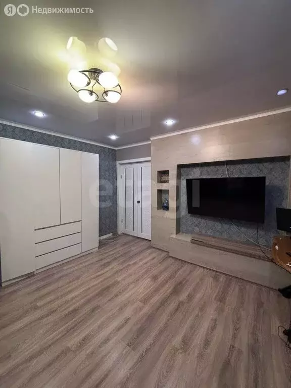 2-комнатная квартира: Тобольск, 9-й микрорайон, 27 (51.2 м) - Фото 2