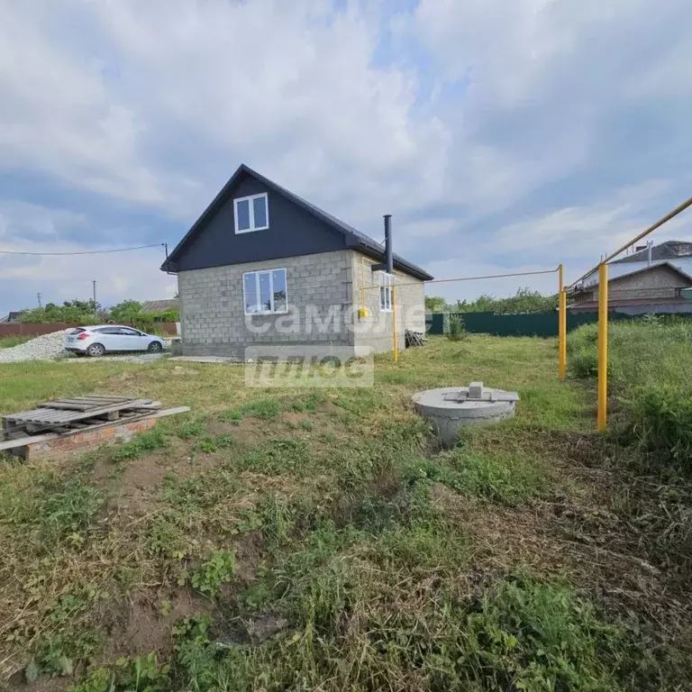 Дом в Краснодарский край, Абинский район, Ахтырское городское ... - Фото 1