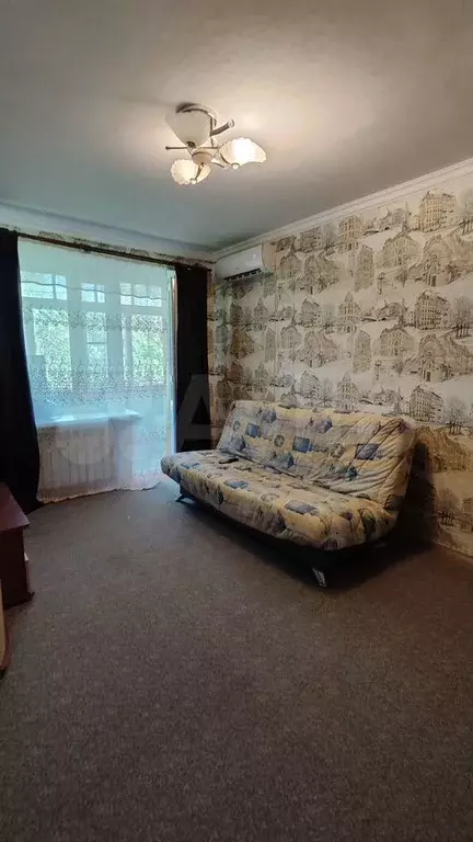 1-к. квартира, 30 м, 5/5 эт. - Фото 0