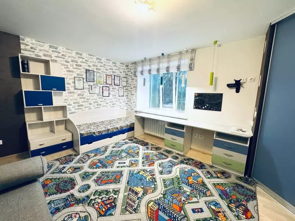 2-к кв. Татарстан, Зеленодольск просп. Строителей, 26 (71.5 м) - Фото 1