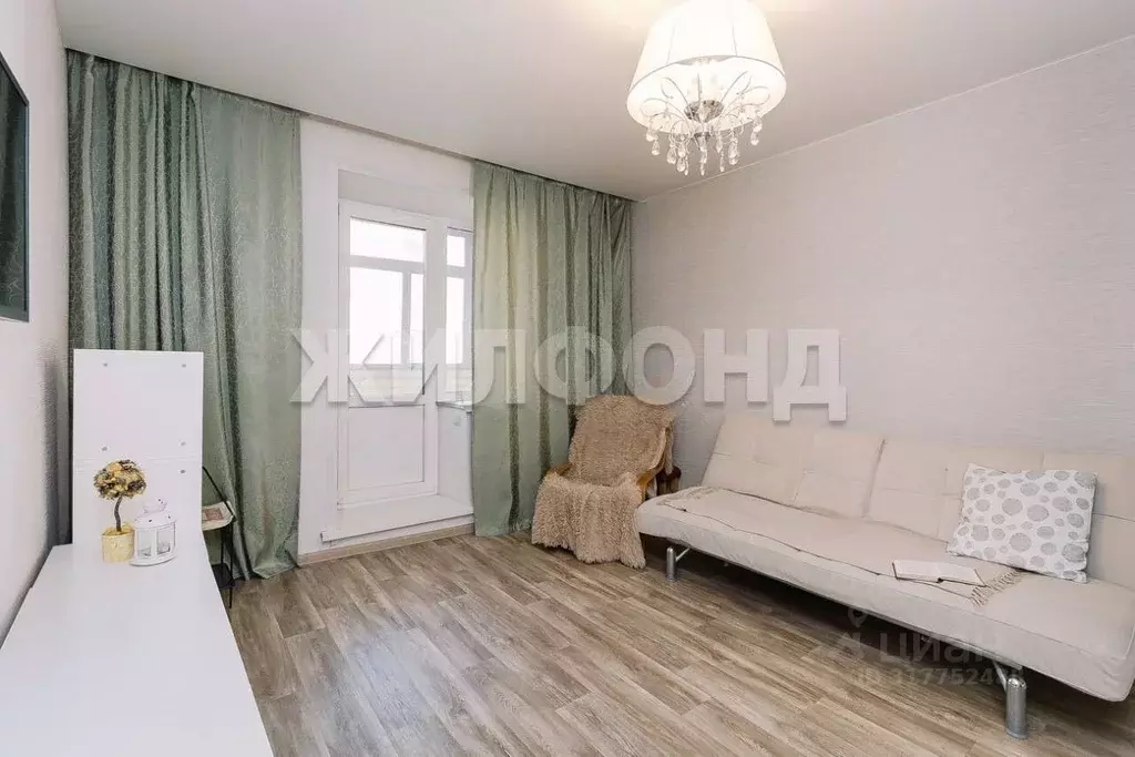 1-к кв. Новосибирская область, Новосибирск Выборная ул., 117/2 (42.6 ... - Фото 0