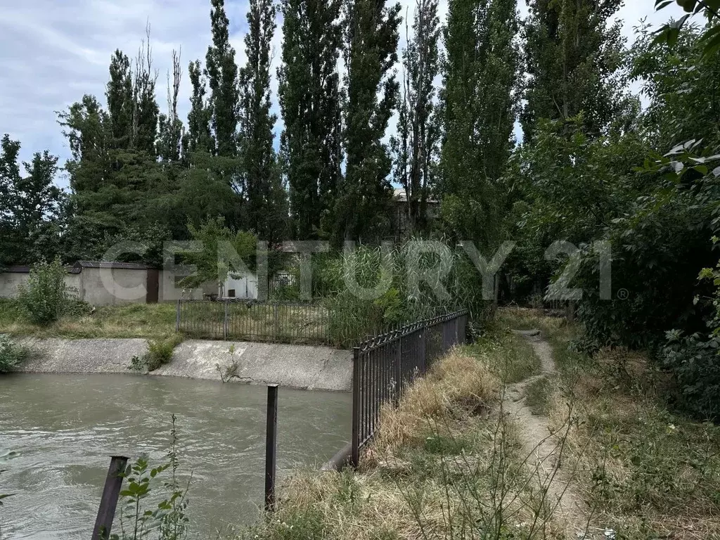 Участок в Дагестан, Махачкала ул. Абдулхакима Исмаилова, 26 (3.35 ... - Фото 1