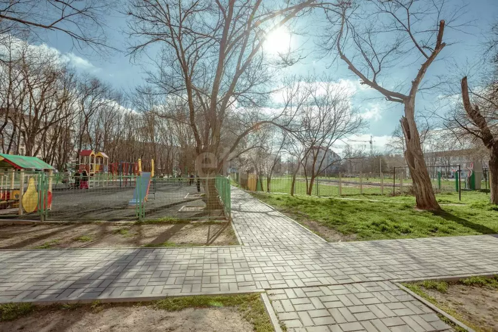 3-к кв. Крым, Бахчисарай ул. Макаренко, 4 (56.9 м) - Фото 1