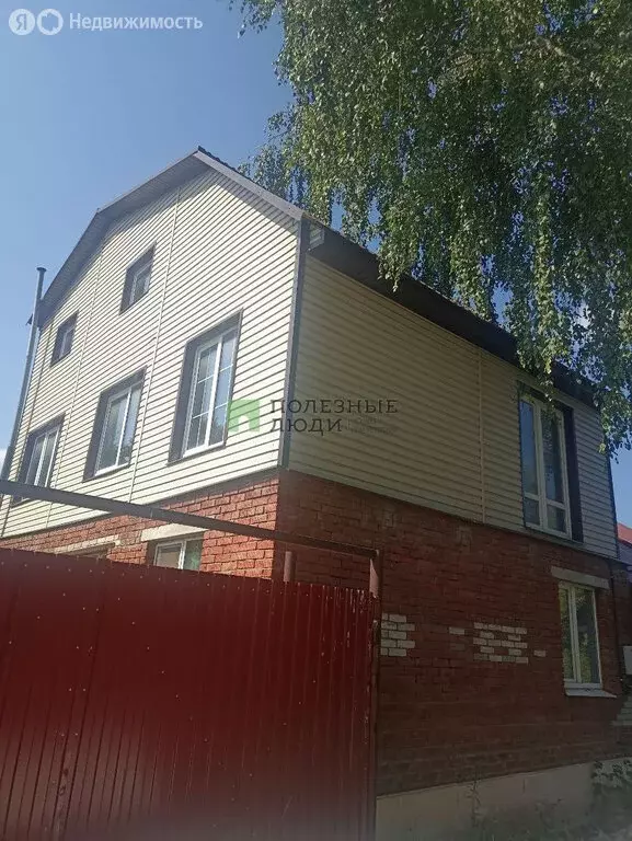 Дом в Ижевск, улица Глинки, 1А (150 м) - Фото 1