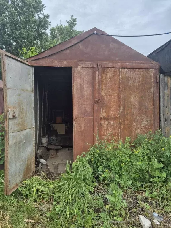 Гараж в Саратовская область, Петровск Московская ул., 85 (10 м) - Фото 1