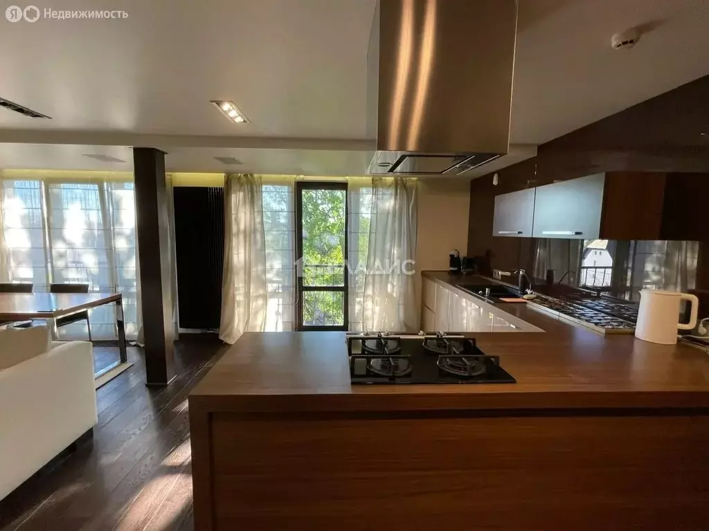 2-комнатная квартира: Калининград, Комсомольская улица, 57 (106.1 м) - Фото 2