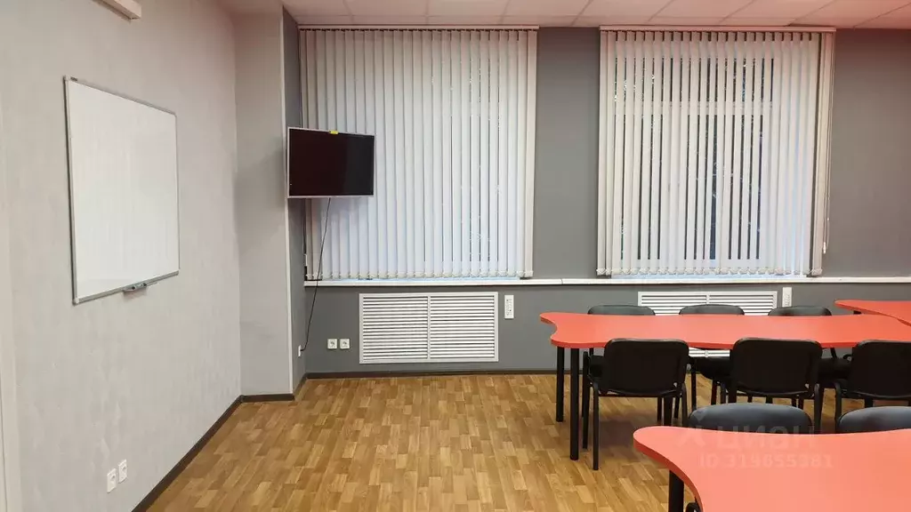 Офис в Удмуртия, Ижевск проезд имени Дерябина, 3 (7 м) - Фото 1
