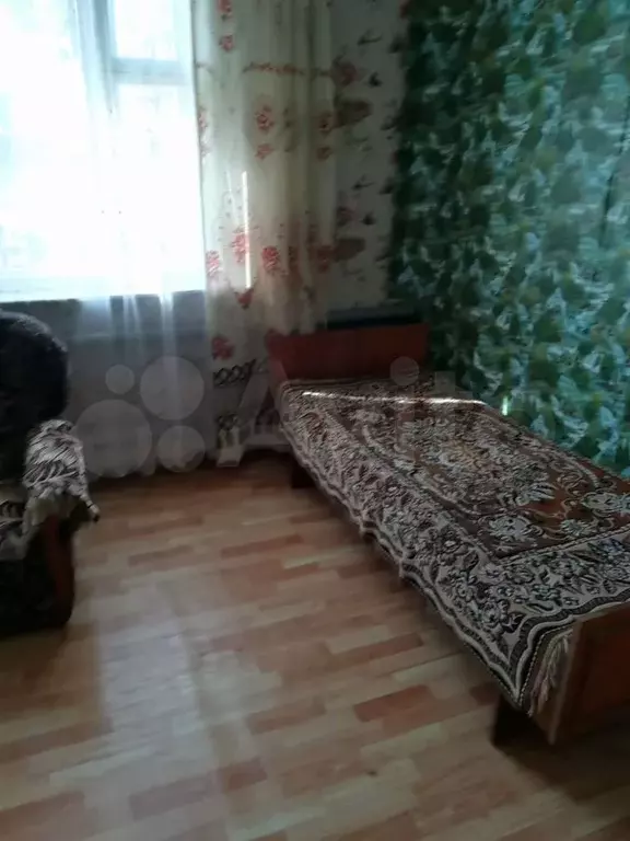 3-к. квартира, 50 м, 1/1 эт. - Фото 1